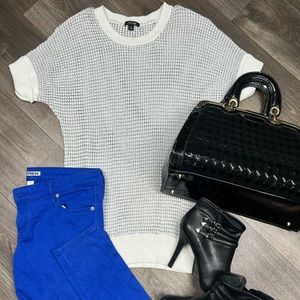 White knit short sleeve sweater
